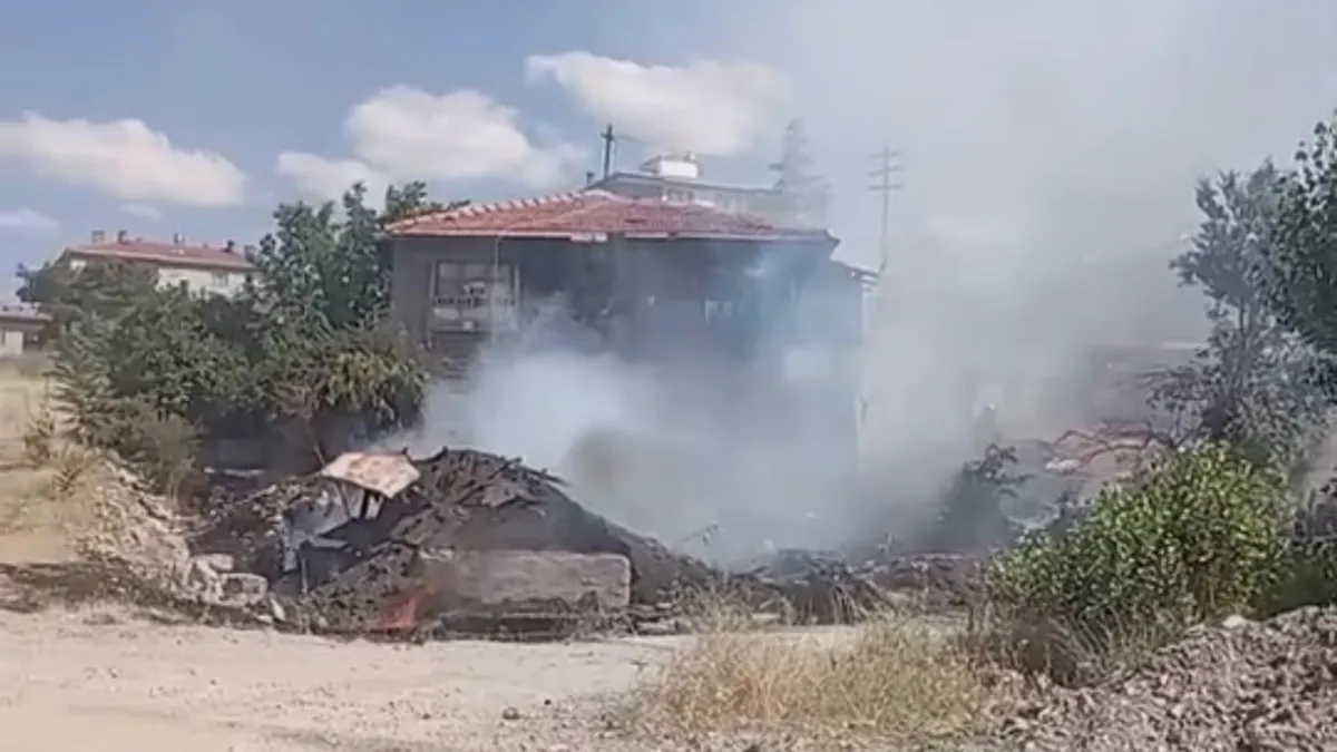 Ankara'da bilinçsizlik faciayı getirdi: Ot temizlemek için yaktığı ateş eve sıçradı