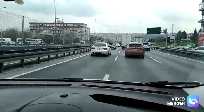 Son dakika: İstanbul'da hareketli dakikalar! ABD plakalı araçla Sefaköy'de makas atan Irak'lı sürücü yakalandı - 4