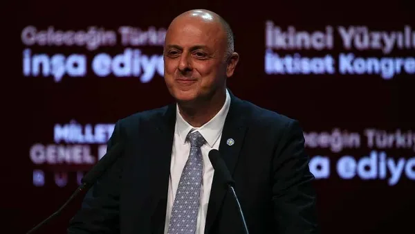 Çelişkilerin partisi İYİ Parti’den Mansur Yavaş adımı: İş birliği zemini oluşursa hayır demeyiz kapıyı kapatmadık