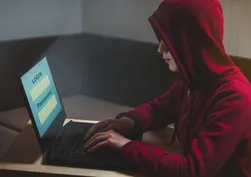 Sosyal medyada 15 yaş sınırı ve doğum izni kanun teklifi TBMM'den geçti