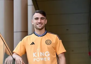 Yunus Akgün resmen Leicester City'de!
