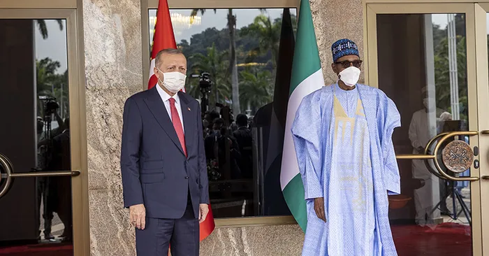 Son dakika: Başkan Erdoğan Nijerya'da! İki ülke arasında 7 anlaşma imzalandı - 10