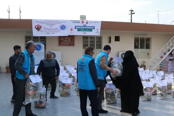 turkiye-diyanet-vakfi-irakta-ramazan-yardimi-dagitimina-devam-ediyor-1711060615523.jpg