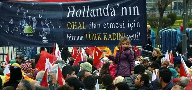 Bursa’da anlamlı pankart