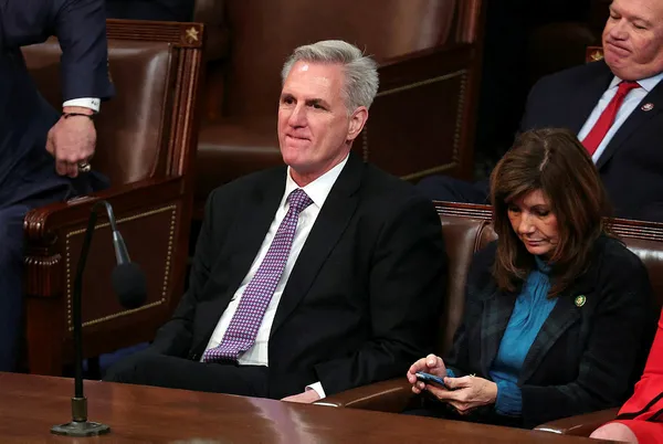 ABD’de Temsilciler Meclisi Başkanlık seçimi bitmiyor! 6.turda da koltuk boş kaldı! 133 turluk rekor gelir mi?