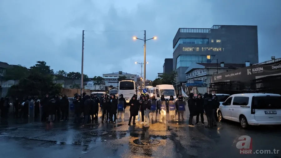 Yeni Parti'den siyah bantlı provokasyon! Halk TV'ye destek şovu alay konusu oldu: AK Parti'den olay gönderme 2