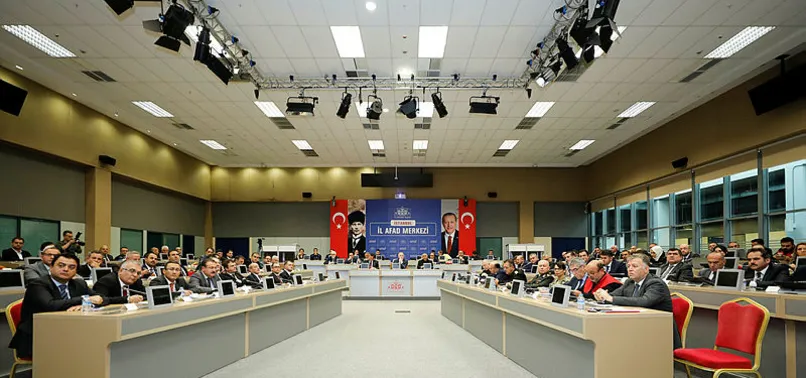 İstanbul Valiliği’nden AFAD’da Kış Tedbirleri Toplantısı: Kış lastiği kullanma zorunluluğu için yeni tarih belirlendi