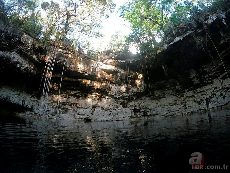 Meksika’da Mayalara ait 1000 yıldan eski bir kano bulundu 4