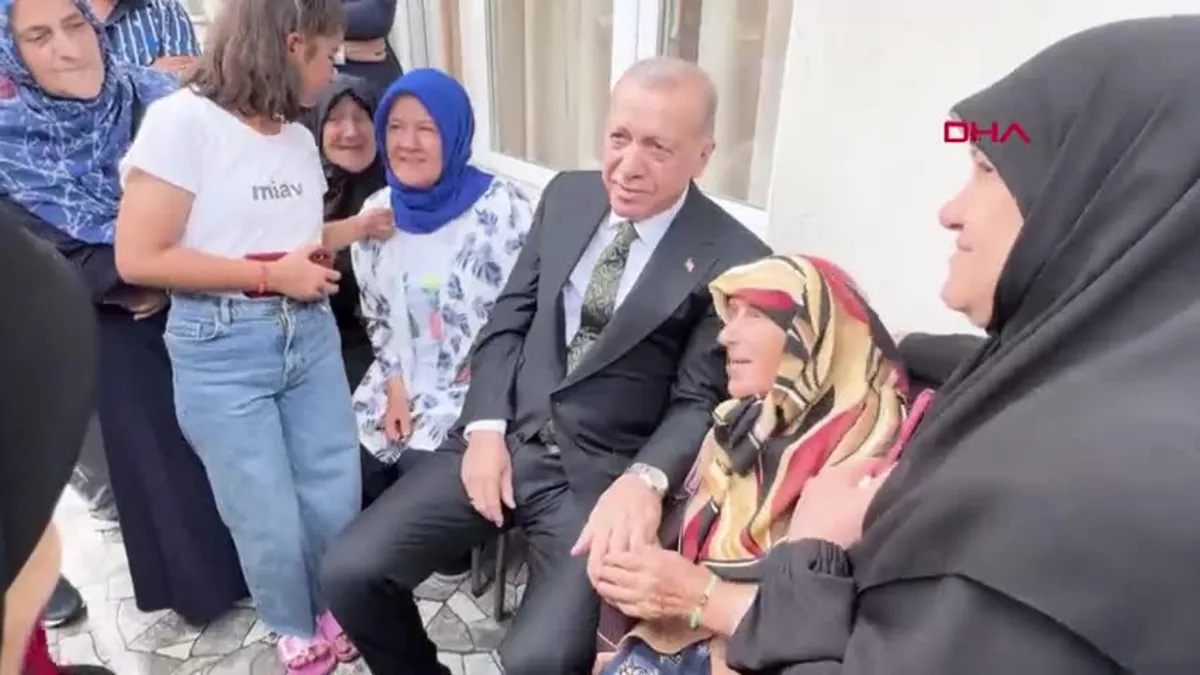 Başkan Erdoğan'dan memleketi Rize'de komşu ziyareti
