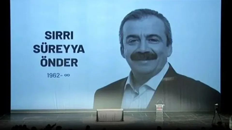 Sırrı Süreyya Önder’e veda