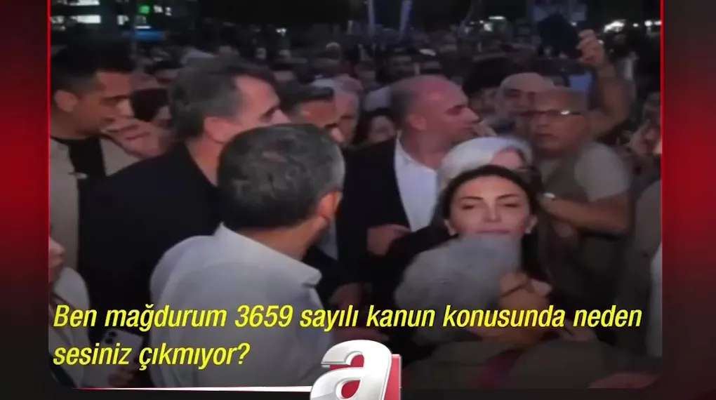 ÖNCE AZARLADI SONRA BEDDUA ETTİ