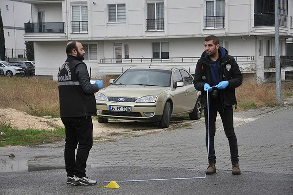 1700936399485.jpg Evlat katili oluyordu! Tartıştığı oğlunu tabanca ile bacağından yaraladı - 4