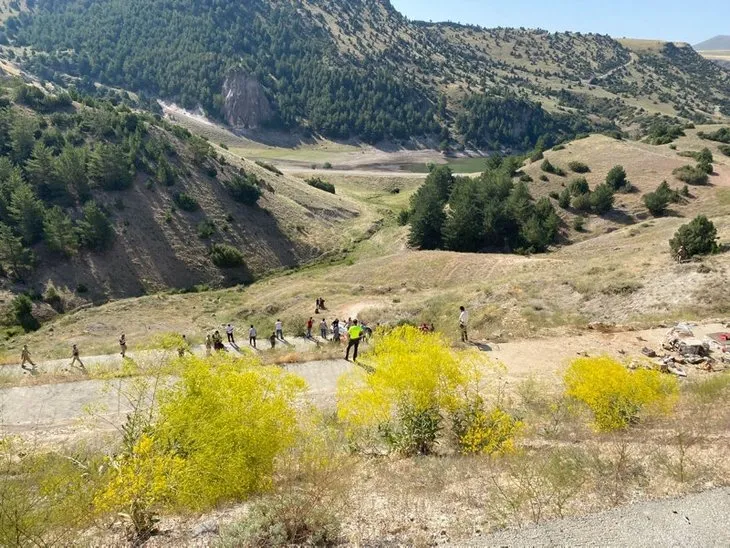 Kars'ta korkunç kaza! Yolcu otobüsü Karakurt Viyadüğü'nden aşağı uçtu! Ölü ve yaralılar var