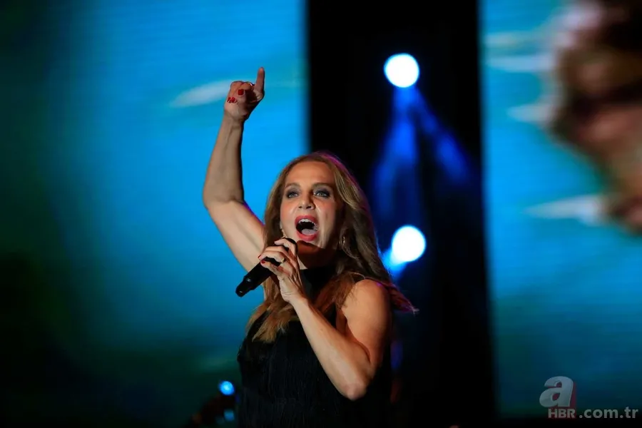 Sertap Erener'e telif şoku! Şarkıların kaldırılmasını istedi 4