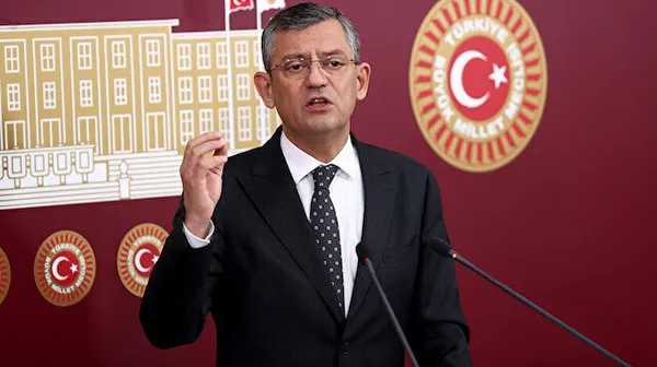 semra-guzel-karari-resmi-gazetede-artik-vekil-degil-1671744703017.jpg Semra Güzel kararı Resmi Gazete'de! Uzman isim A Haber'de anlattı: CHP'nin tutumu hem hukuki hem de demokrasi kriterlerine aykırı - 3