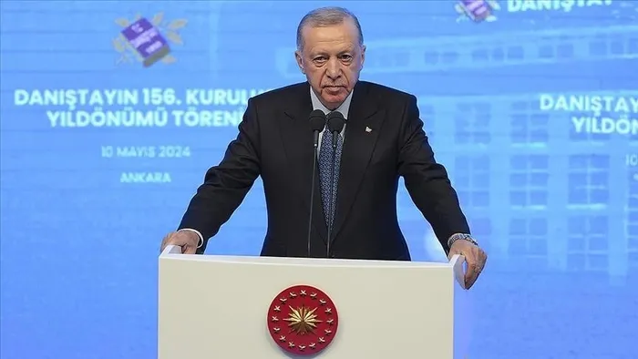 ak-partide-yogun-mesai-tarih-verildi-yeni-anayasa-calismalari-basliyor-rapor-baskan-erdogana-sunulacak-1723486658885.jpeg Başkan Erdoğan (ARŞİV)