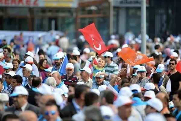 1713241731074.jpeg AK Parti’den "Türkiye’yi dinliyoruz" hamlesi! Oy kayıplarının yaşandığı bölgelerin röntgeni çekilecek - 1