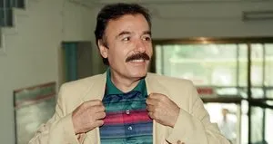 Ferdi Tayfur anısına Hatıran Yeter konseri