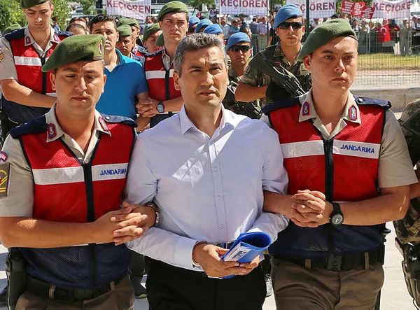 FETÖ'nün beyinsizler takımına müebbet! Akıncı Üssü davasında cezalar onandı - 3