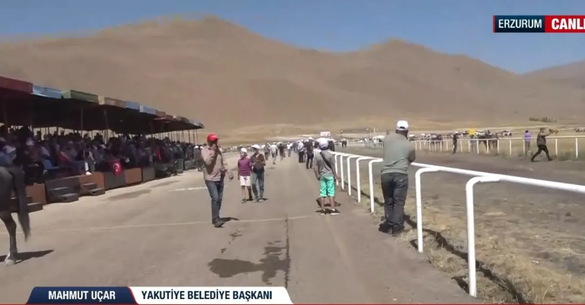 Erzurum’da rahvan at yarışları coşkusu