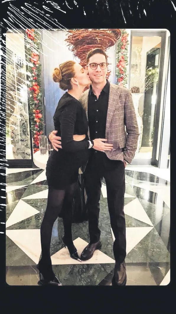 Kaan Demirağ eşi Aslışah Alkoçlar için kesenin ağzını açtı! Milyonluk yeni yıl hediyesi