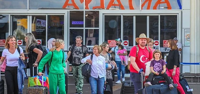 Antalya Havalimanı’ndan yolcu rekoru! 3 milyonu aştı