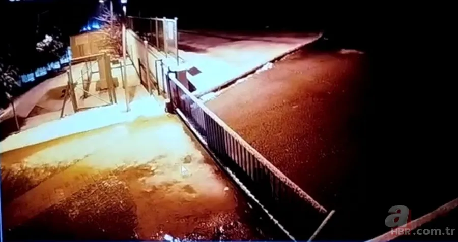 Depreme ait yeni görüntüler ortaya çıktı! İşte gökyüzünde ortaya çıkan ışık hüzmesi ve sallantı anı 4