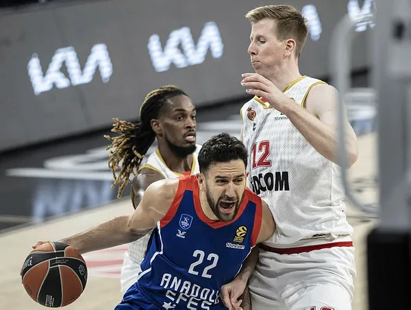 son-dakika-anadolu-efes-euroleaguede-monacoyu-devirdi-1637349627953.jpg Son dakika: Anadolu Efes Euroleague'de Monaco'yu devirdi - 2