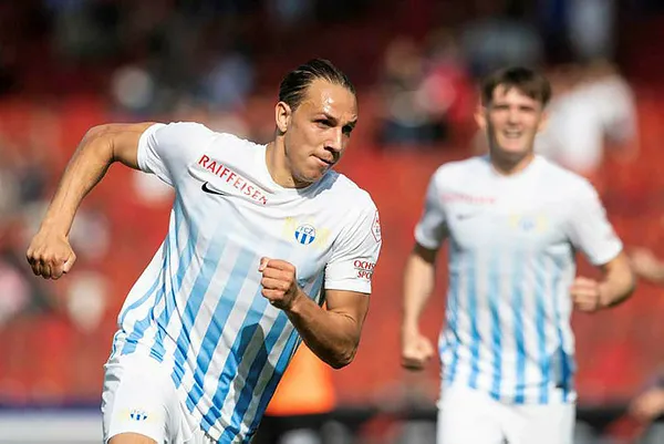 Fenerbahçe Michael Frey’i transfer ettiğini açıkladı