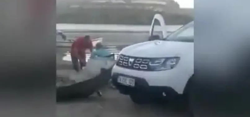 CHP’li İBB personeli hizmet araçlarını kullanarak içkili alem yaptı!