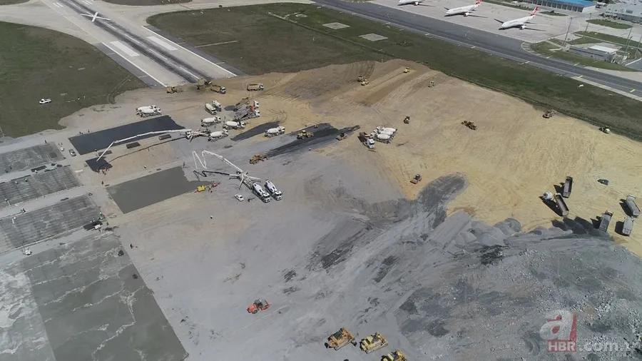 Atatürk Havalimanı'na yapılan hastane inşaatında son durum: Zemine beton dökümü başlandı 8