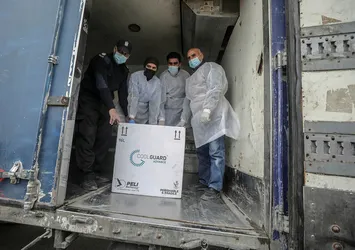 Gazze'de koronavirüs aşılaması başladı