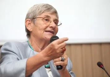 Canan Karatay yağlardaki tehlikeyi anlattı