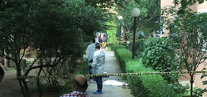 İstanbul'da 17. kattan düşen 2 yaşındaki çocuk hayatını kaybetti