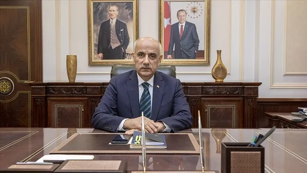 tarim-ve-orman-bakani-vahit-kirisciden-81-ilin-belediye-baskanlarina-su-seferberligi-mektubu-1669626122957.jpg Tarım ve Orman Bakanı Vahit Kirişci'den 81 ilin belediye başkanlarına "su seferberliği" mektubu - 6
