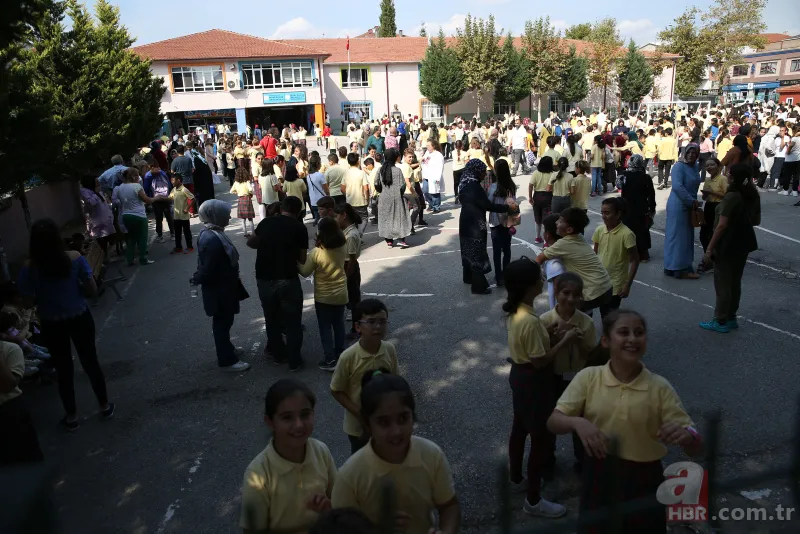 Deprem nedeniyle İstanbullular parklara akın etti 19