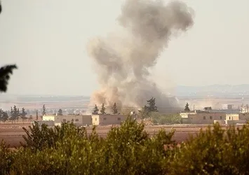 PYD'den Afrin'de sivillere roketli saldırı