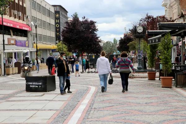 1622695238212.jpg Koronavirüste 4. dalga uyarısı! Uzmanlardan yeni varyantlarla ilgili flaş açıklama - 3