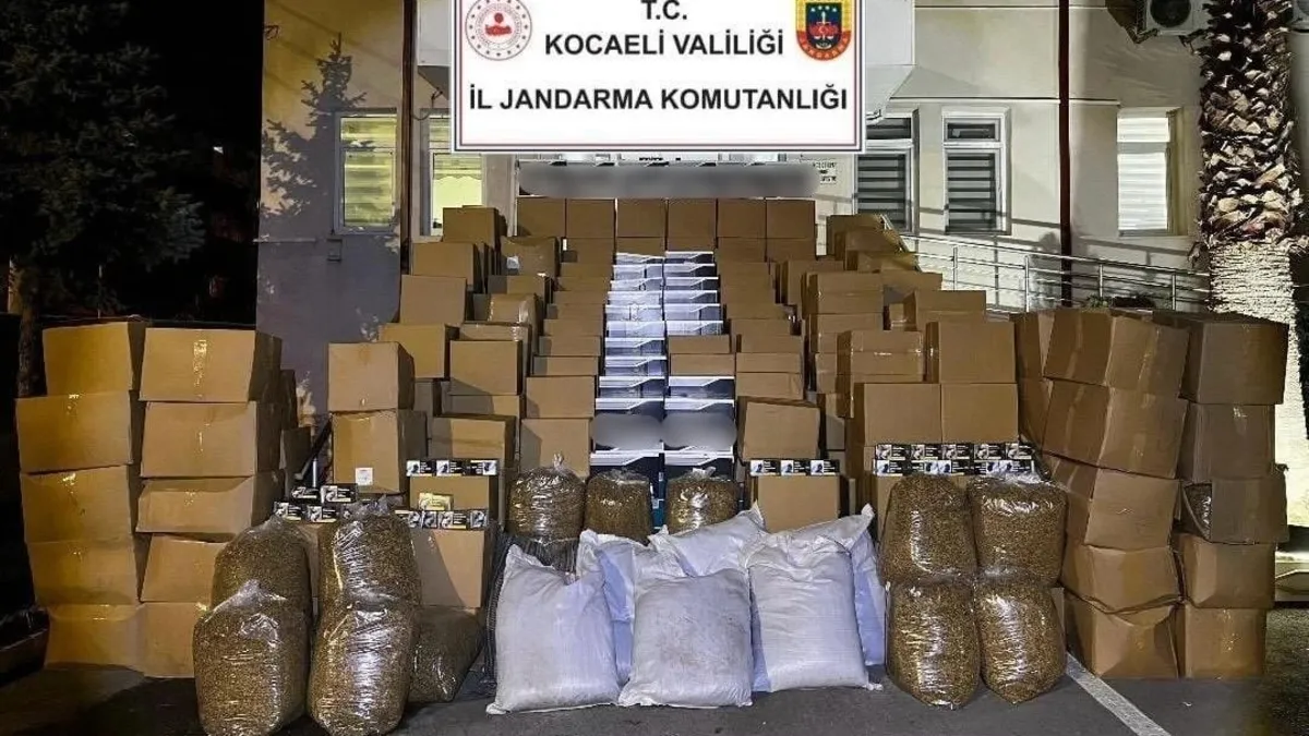 Dev operasyon! 6 milyon liralık kaçak makaron ve tütün ele geçirildi