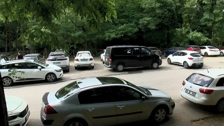 İstanbullular Belgrad Ormanı’na akın etti! Araç yoğunluğu dikkat çekti