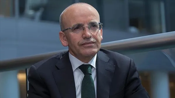 hazine-ve-maliye-bakani-mehmet-simsek-ekonomide-3-ana-hedefi-acikladi-tek-haneli-enflasyon-borc-orani-dususu-s-1709535049913.jpeg Hazine ve Maliye Bakanı Mehmet Şimşek ekonomide 3 ana hedefi açıkladı: Tek haneli enflasyon, borç oranı düşüşü, sürdürülebilir cari açık - 6