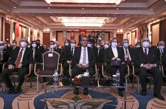 Öğretmenlik mesleği değişiyor: Maaşlarda 1000-2000 liralık artışlar yaşanacak! Milli Eğitim Bakanı Mahmut Özer detayları anlattı - 6