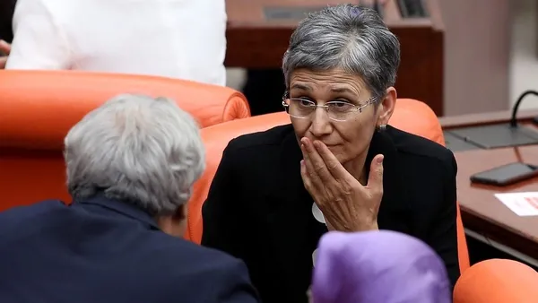 HDP’li Leyla Güven’e ’terör örgütü propagandası’ yapmaktan verilen cezanın gerekçesi açıklandı!