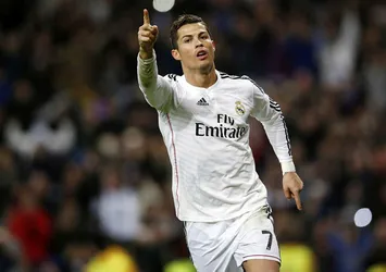 Ronaldo'nun ikiz çocuk sevinci