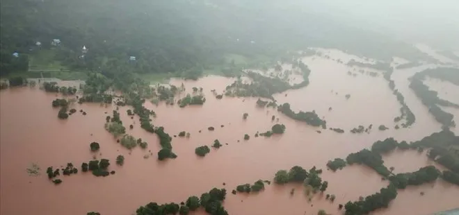 Hindistan’ın kuzeyindeki sel ve toprak kayması! 50’den fazla kişi öldü