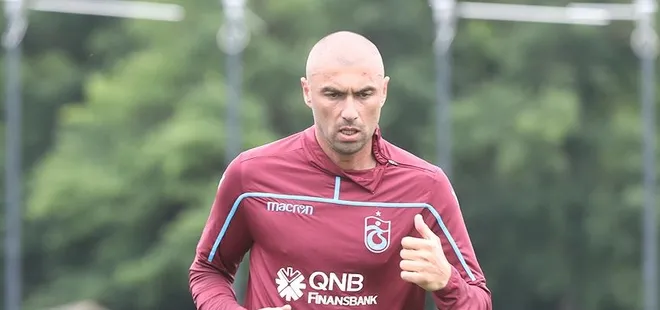 Burak Yılmaz, kamptan ayrıldı