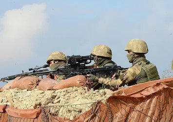 Hakkari'de 3 PKK'lı terörist öldürüldü