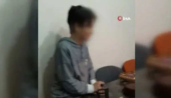 Son dakika: İstanbul'da Küçükçekmece'de vahşet: Genç kadın annesini satırla öldürüp kafasını keserek tencereye koydu - 1