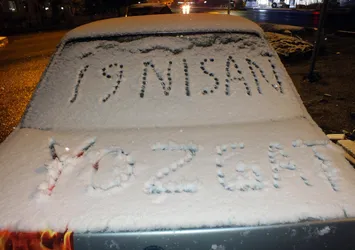 Yozgat’ta yağan kar şehri beyaza bürüdü