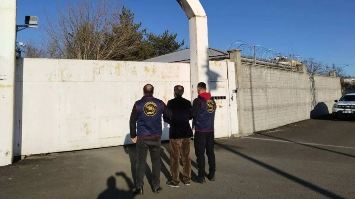 Bingöl'de aranan 4 şüpheli yakayı ele verdi